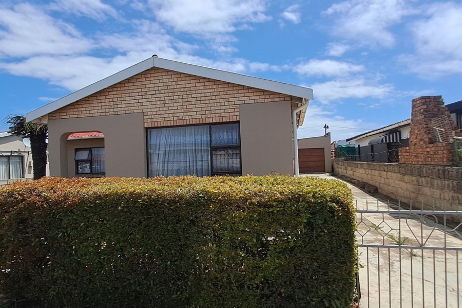 3 Bedroom Property for Sale in New Brighton Eastern Cape